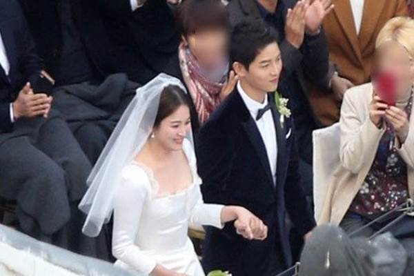 Ini Foto-foto Pernikahan Song Joong-ki dan Song Hye-kyo