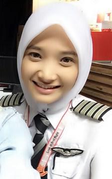 Ini Foto-foto Noor Hafizah Mohd Idrus Pilot Cantik Asal Malaysia Yang Bikin Heboh