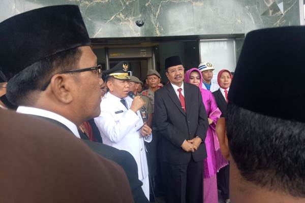 Gubernur Tengku Erry Nuradi Akhiri Masa Jabatan. Begini Keharuan yang Terekam