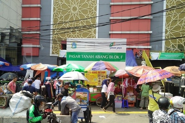 Saatnya Belanja Lebih Murah di Pasar Tanah Abang