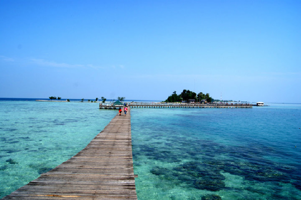 Serunya Libur Lebaran di Pulau Seribu