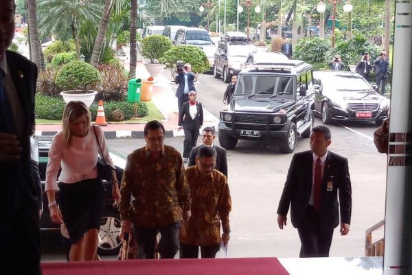 Putri Cantik Maxima Kunjungi Kantor Kemenko Perekonomian