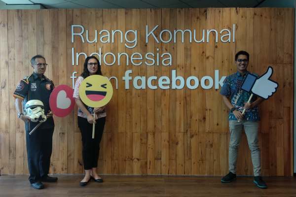 Bebas Nongkrong di Ruang Komunal Indonesia Milik Facebook