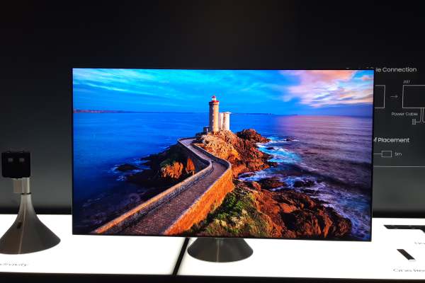 Fitur Terbaru di Samsung QLED TV 2018