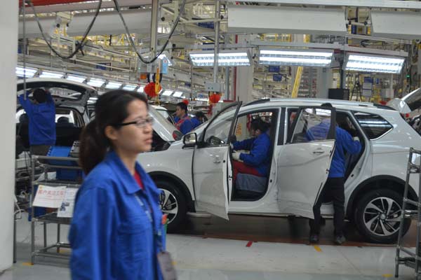 MOBIL CHINA, Lima Permata Merajai Pasar Negeri Panda