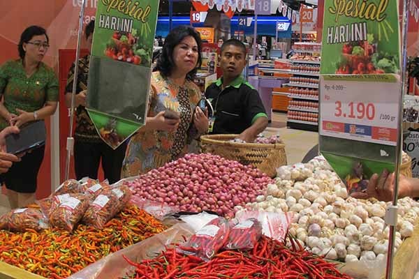 Pantau Langsung, Kemendag Optimistis Harga & Pasok Bapok Sulut Terkendali