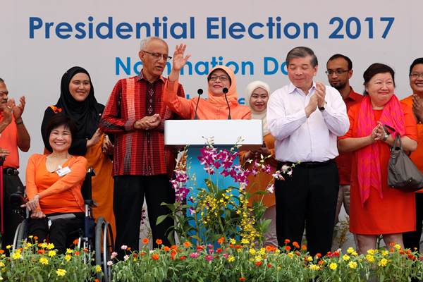 Foto-foto Deklarasi Halimah Yacob, Presiden Terpilih Wanita Pertama Singapura