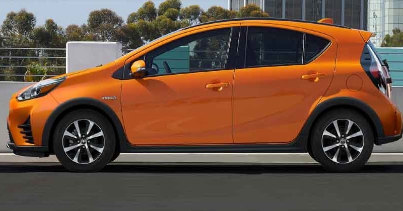 CHICAGO AUTO SHOW 2018: Prius C 2018 Tampil Lebih Segar