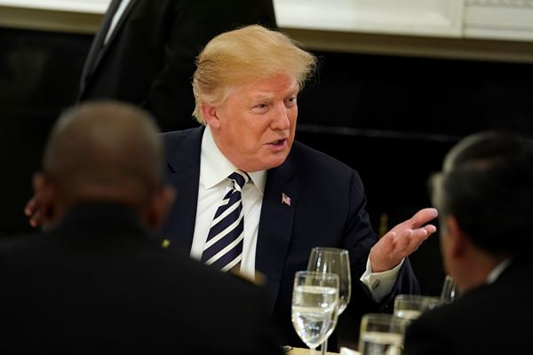 Foto dan Pidato Trump Buka Puasa di Gedung Putih