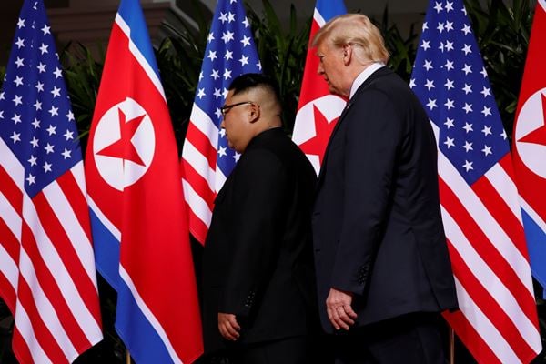 Pertama Bertemu, Kim Jong-un dan Donald Trump Gelisah