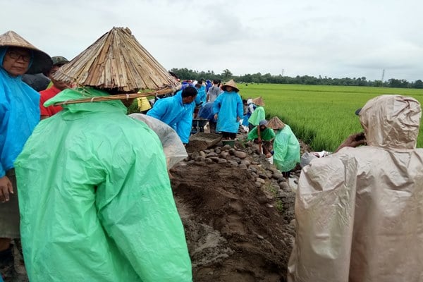 Cerita Nurbaya dan Padat Karya Tunai di Panyakalang