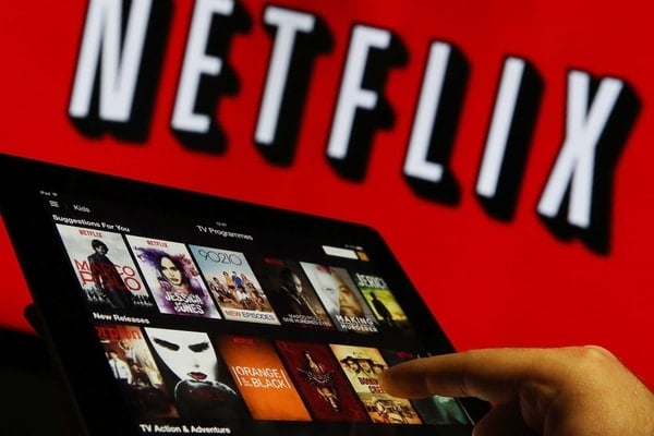 Perang Konten Netflix vs HOOQ