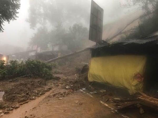 Bendung Katulampa Siaga 1, Puncak Pass Longsor