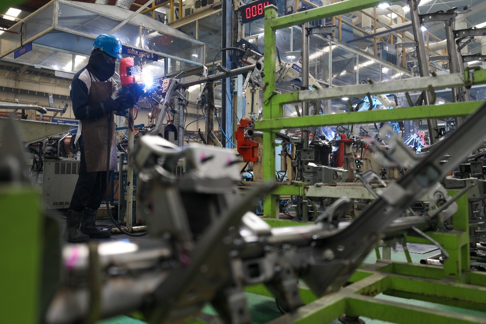 Pabrik komponen otomotif Dharma Polimetal (DRMA)