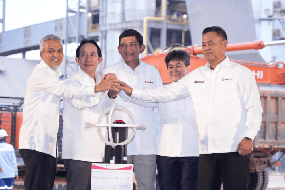 Groundbreaking proyek SGAR Fase II dan smelter aluminium di Mempawah, Kalimantan Barat, Jumat (6/2/2026).