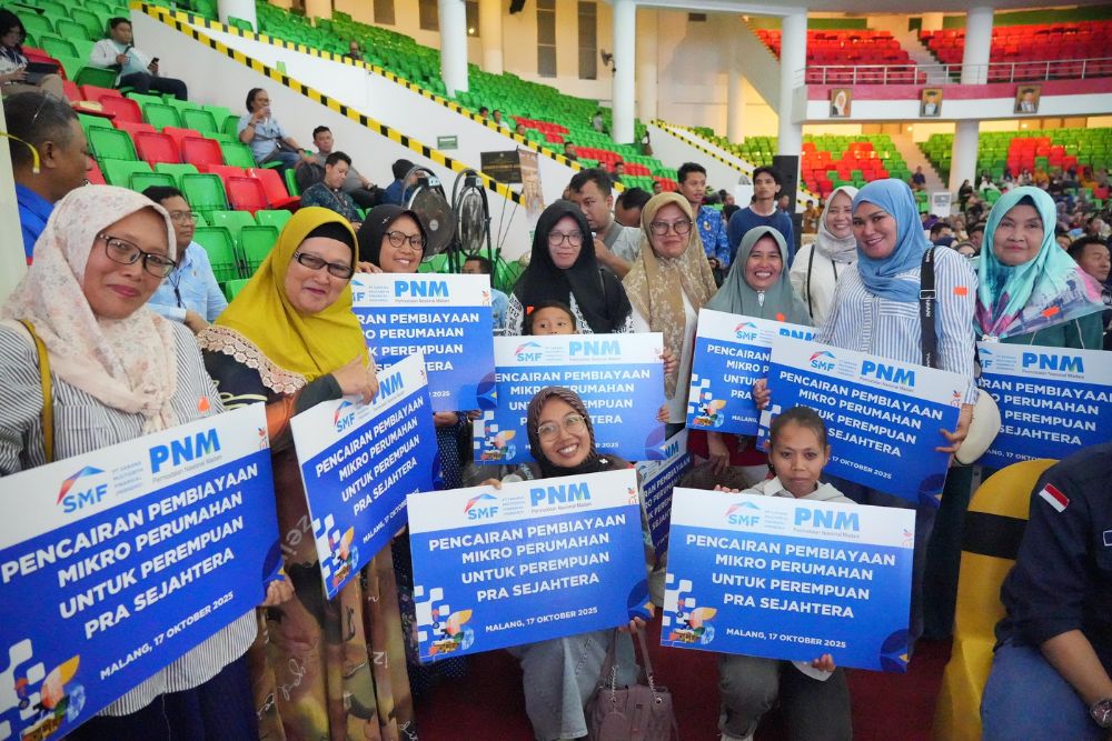 Penerima Bantuan Renovasi Rumah Usaha Nasabah PNM Meekar
