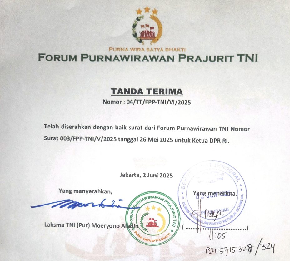 Tanda terima surat dari Forum Purnawirawan Prajurit TNI oleh Setjen DPR RI. / dok Istimewa