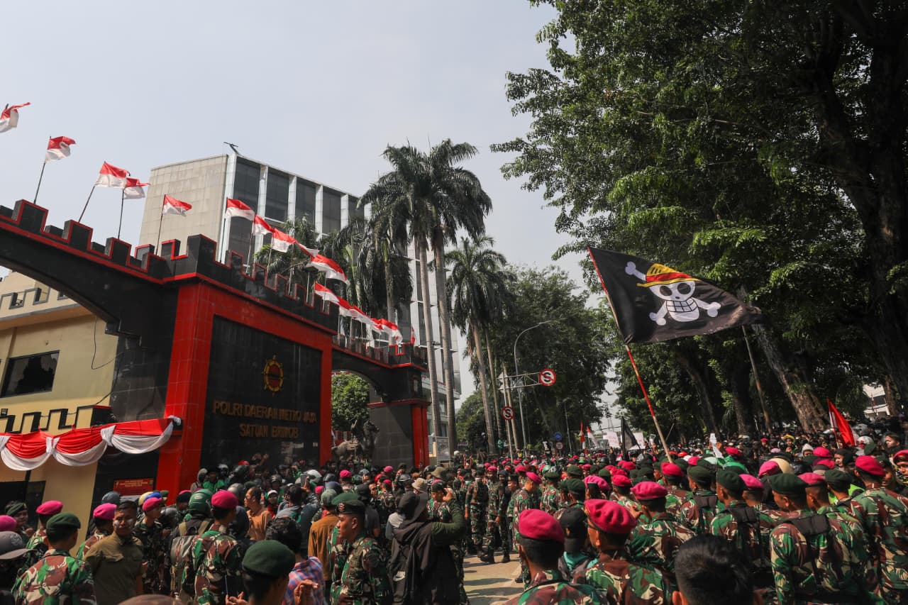 Ini Foto Kerusuhan di Mako Brimob, Pendemo Marah Ditembaki Gas Air Mata