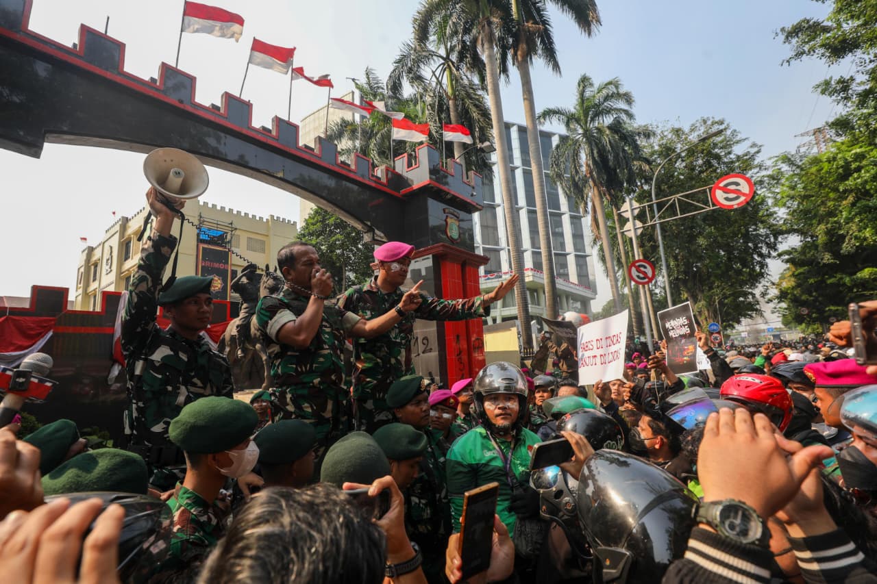 Ini Foto Kerusuhan di Mako Brimob, Pendemo Marah Ditembaki Gas Air Mata