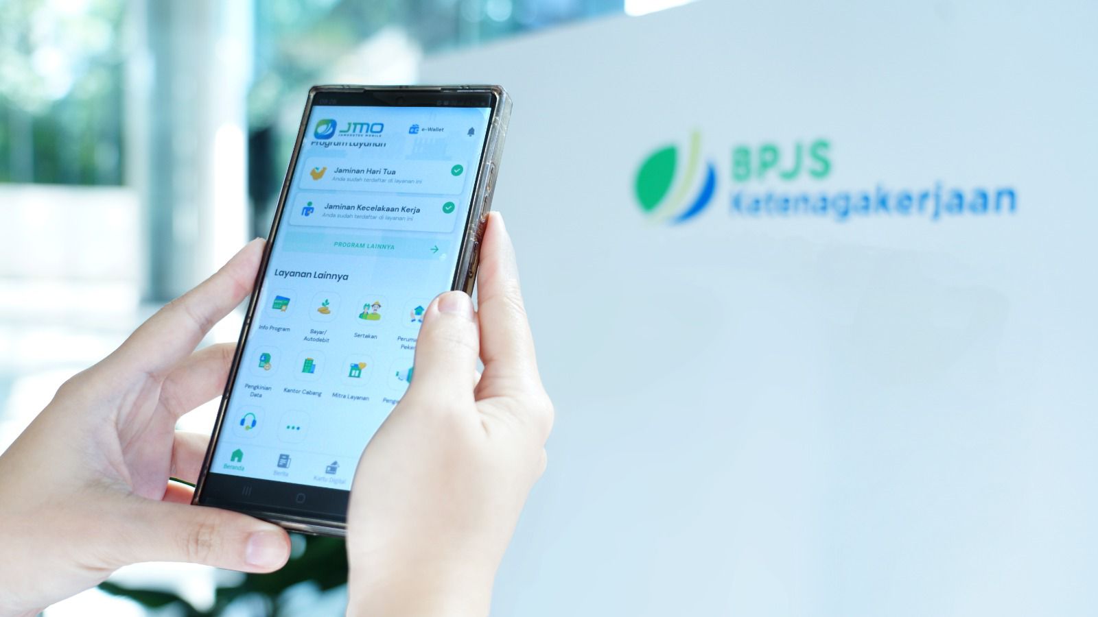 Gak Perlu Antre, Klaim JHT Rp15 Juta Kini Bisa di JMO!