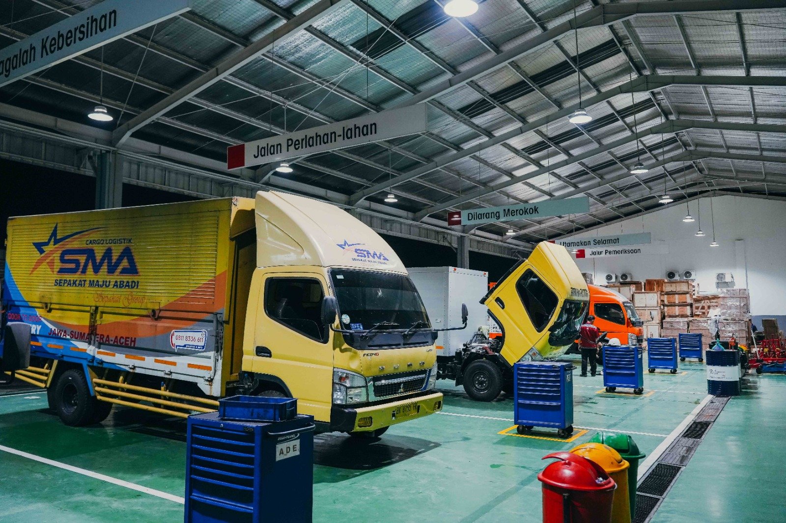 Mitsubishi Fuso Dukung Bisnis Logistik Lewat Bengkel Siaga 24 Jam