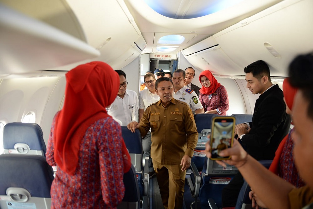 Gubri Wahid Resmikan Penerbangan Langsung Umrah Pekanbaru - Jeddah