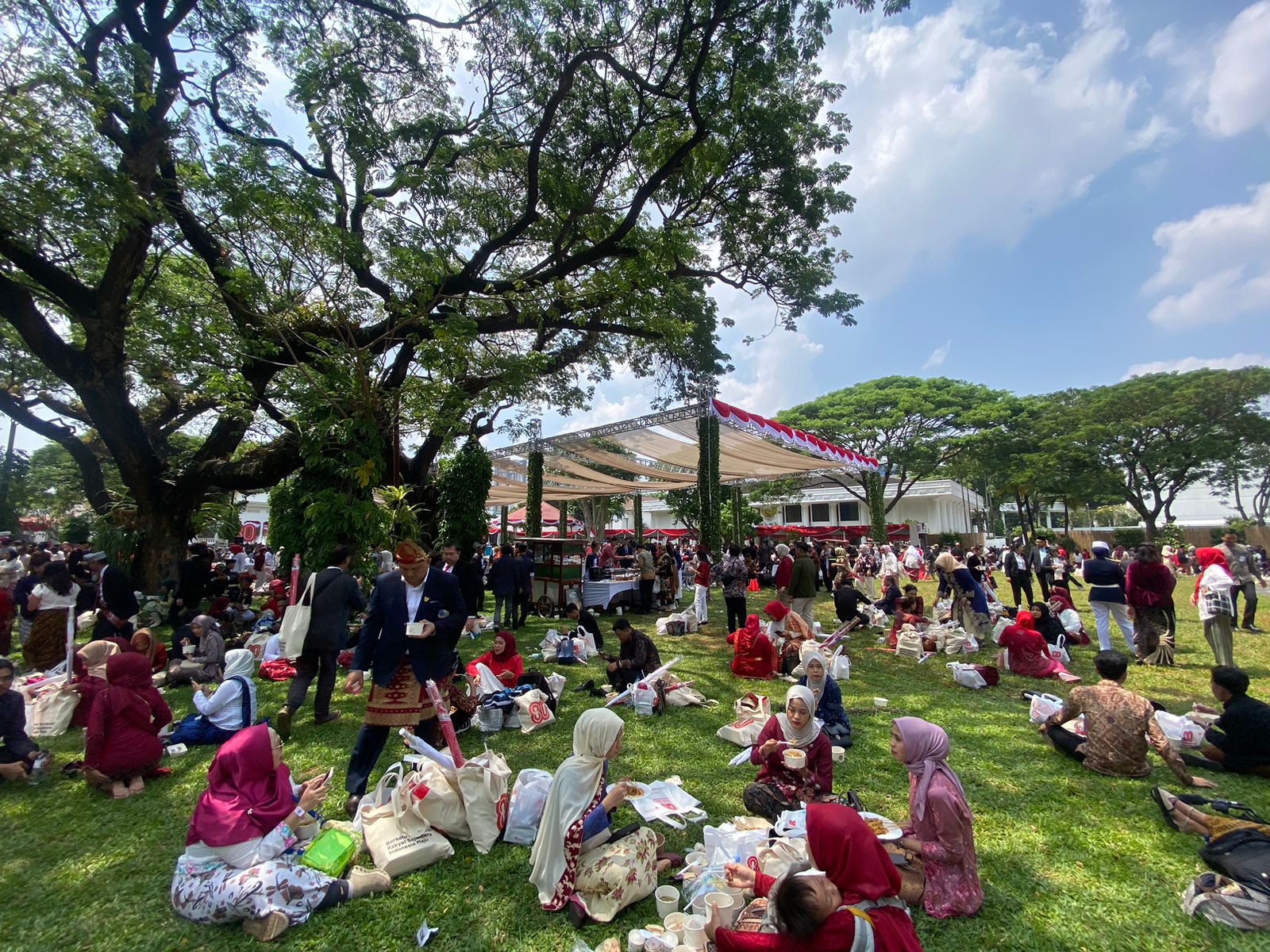 Gerobak Bakso, Siomay, hingga Starling Masuk Istana saat Pesta Rakyat HUT ke-80 RI