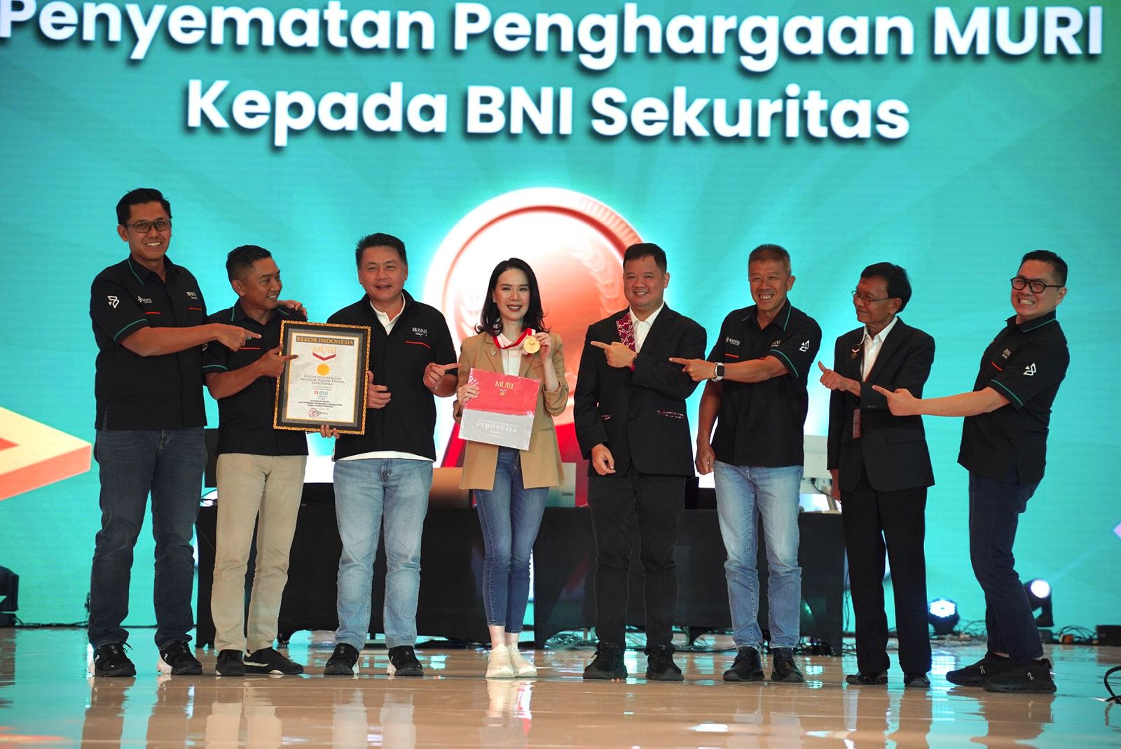 BNI Sekuritas Cetak Rekor MURI, Dorong Partisipasi Aktif Nasabah Ritel