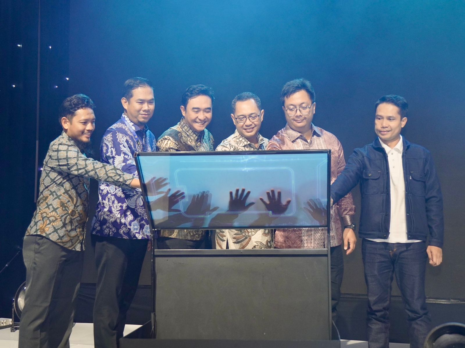 PLN Tingkatkan Layanan EV dengan Home Charging Services Versi Terbaru