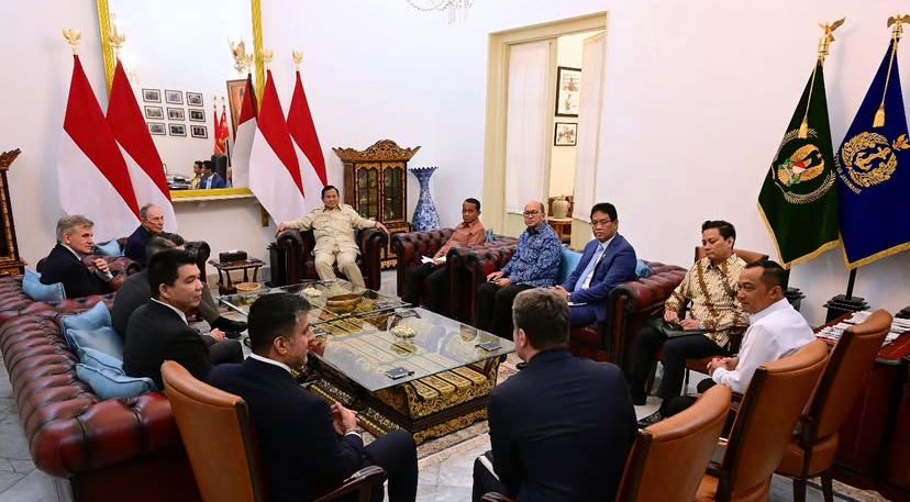 Beda Janji Bos Bloomberg ke Prabowo dan Jokowi