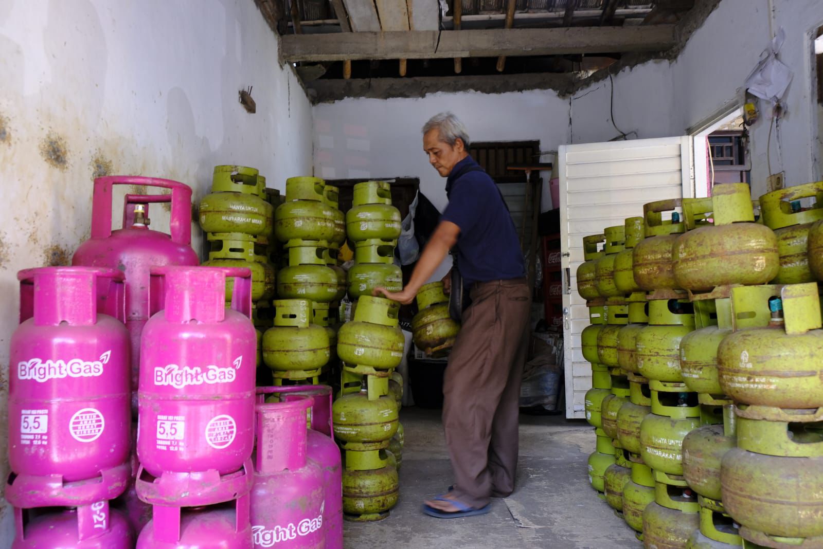 Jelang Nataru, Pertamina Pasok 3 Juta LPG 3 Kg ke Jateng DIY