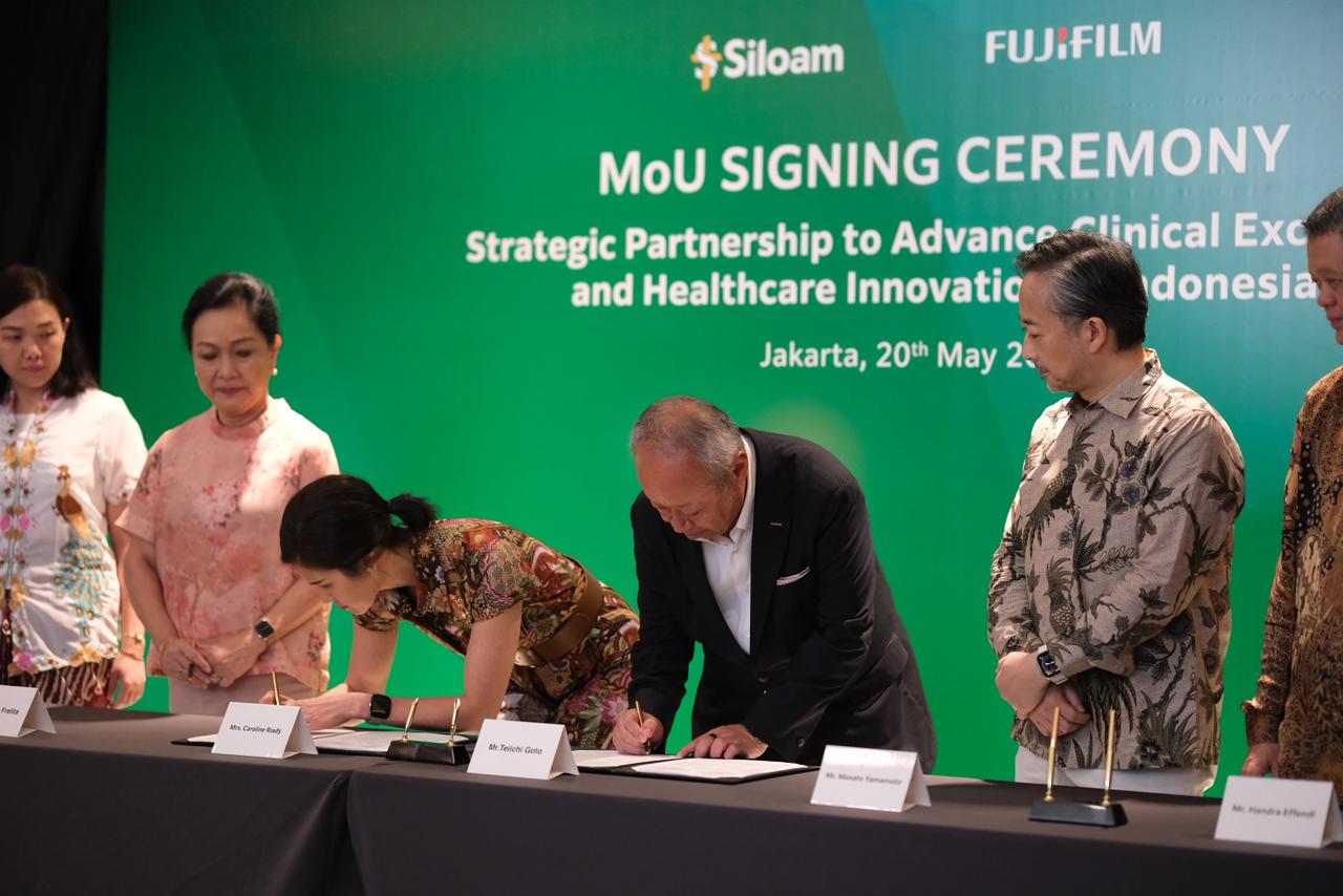 Fujifilm dan Siloam Jalin Kemitraan Strategis, Perkuat Ekosistem Kesehatan Indonesia