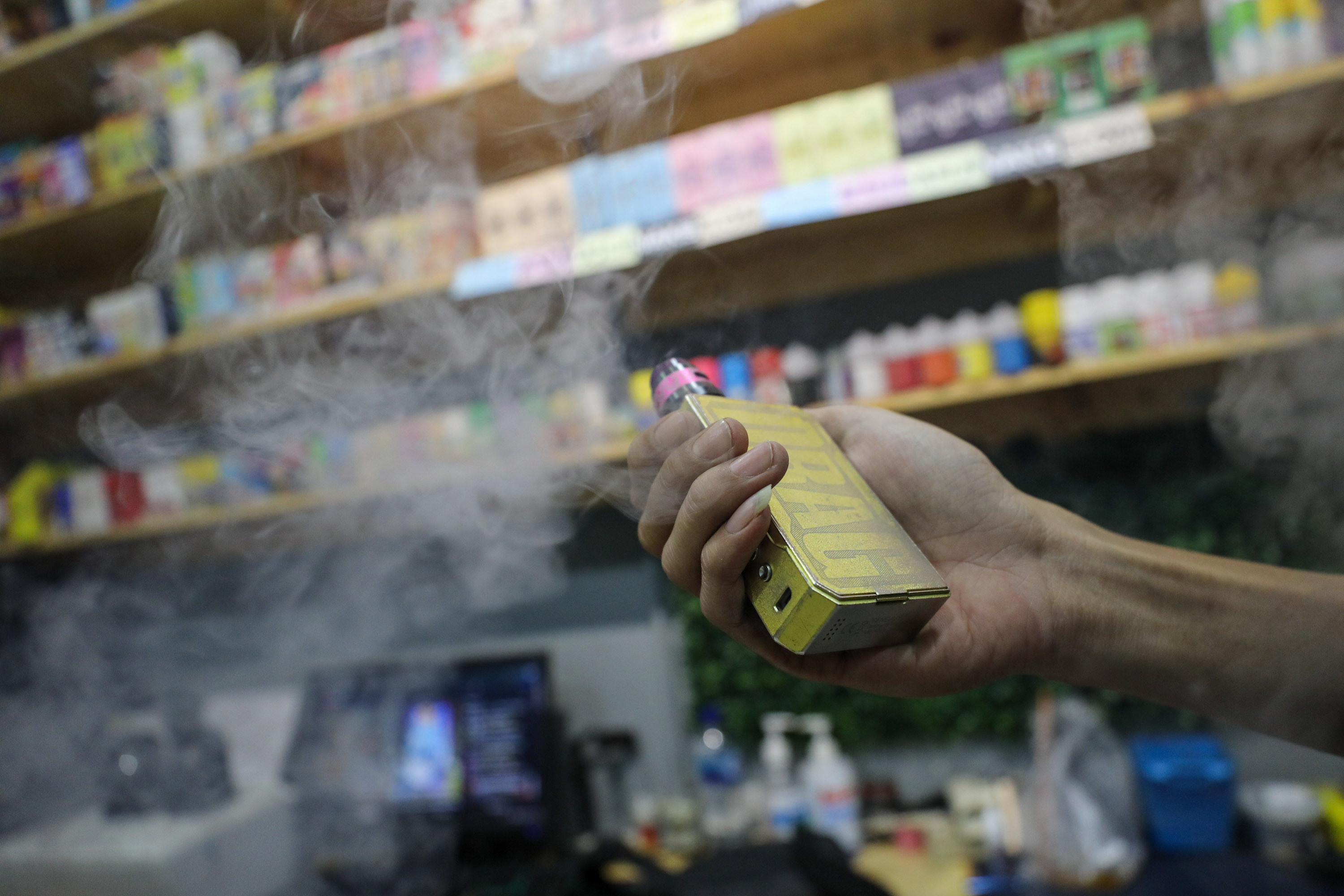 Riuh Wacana Larangan Vape, Konsumen dan Industri Resah