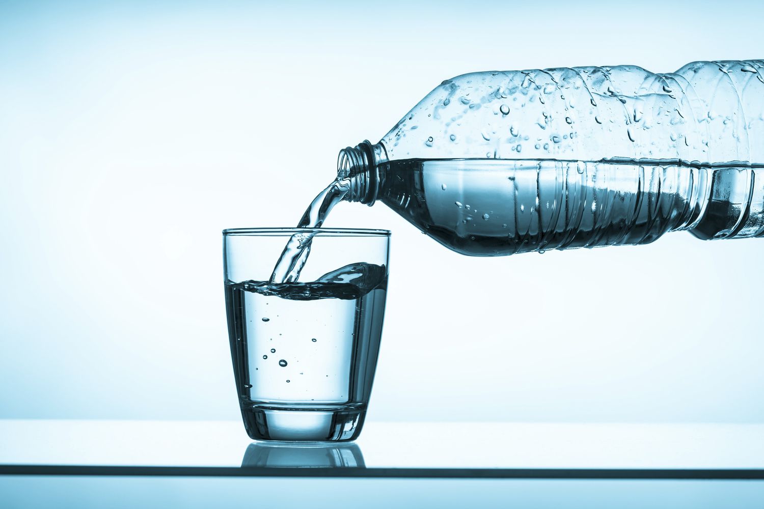 manfaat minum air mineral