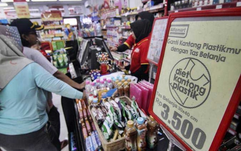 Impor Plastik Jatim Tembus US$1,43 Miliar, Disperindag Dorong Efisiensi Industri