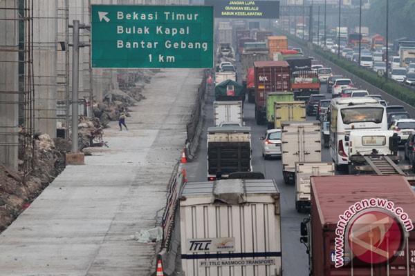 Menyoal Ganjil Genap di Tol Jakarta—Cikampek