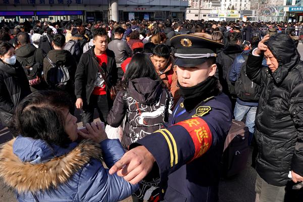 Festival Tahun Baru Imlek Lambungkan Konsumsi China